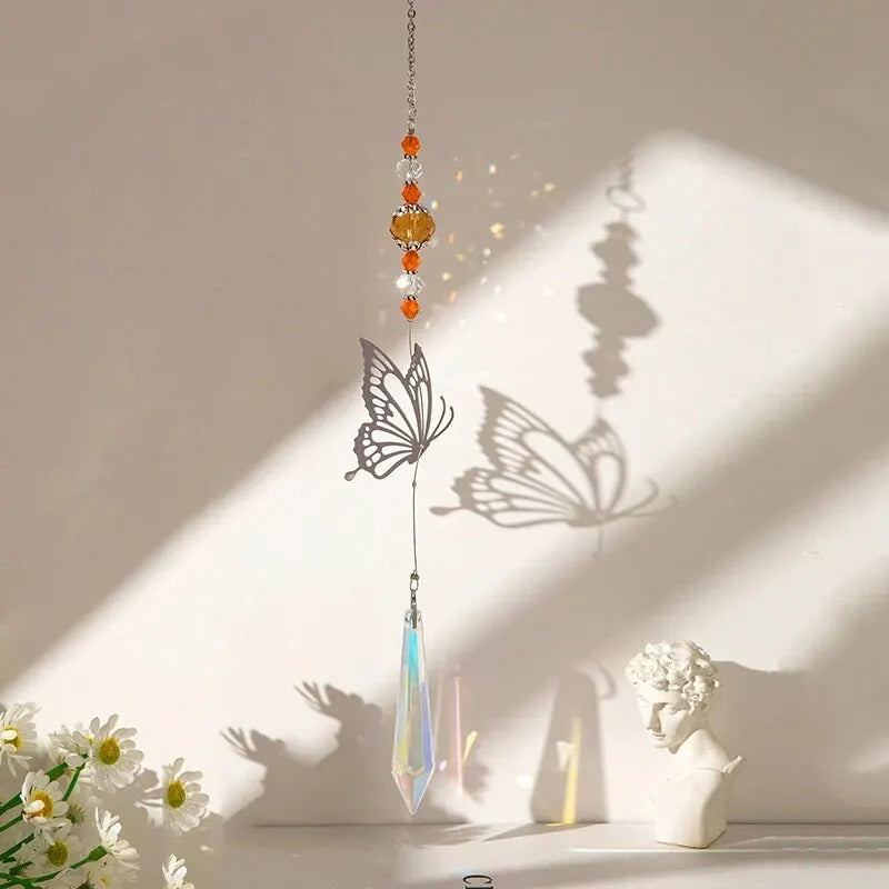 1 Piece Coloured Crystal Suncatcher Animal Butterfly Prism Ball Pendant Rainbow Maker Family Room Wedding Party Decoration